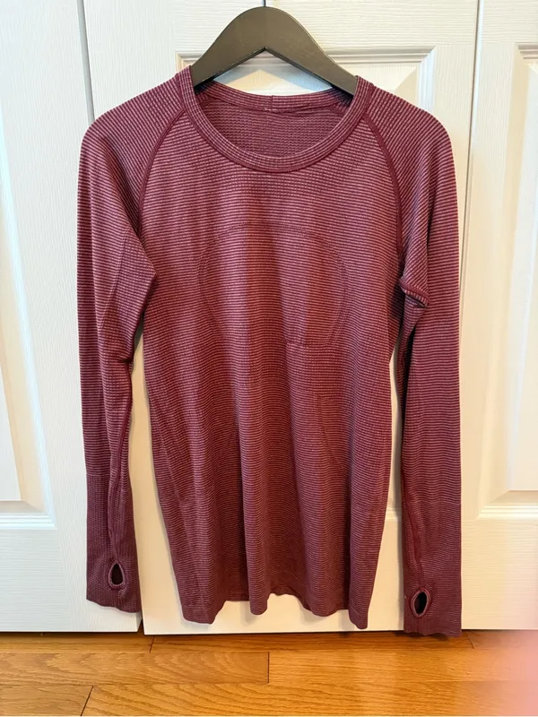 Lululemon Swiftly Tech Long Sleeve Crew in Heathered Rosewood - Image 2