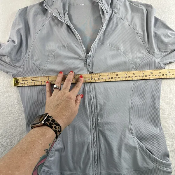 Lululemon Sz 10 In Flux Jacket Dance Studio Reversible Hooded Silver Fox Stretch - Image 8