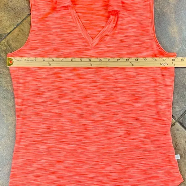New! NWT Lady Hagen Sleeveless Coral Carnival Golf Polo Small - Image 3