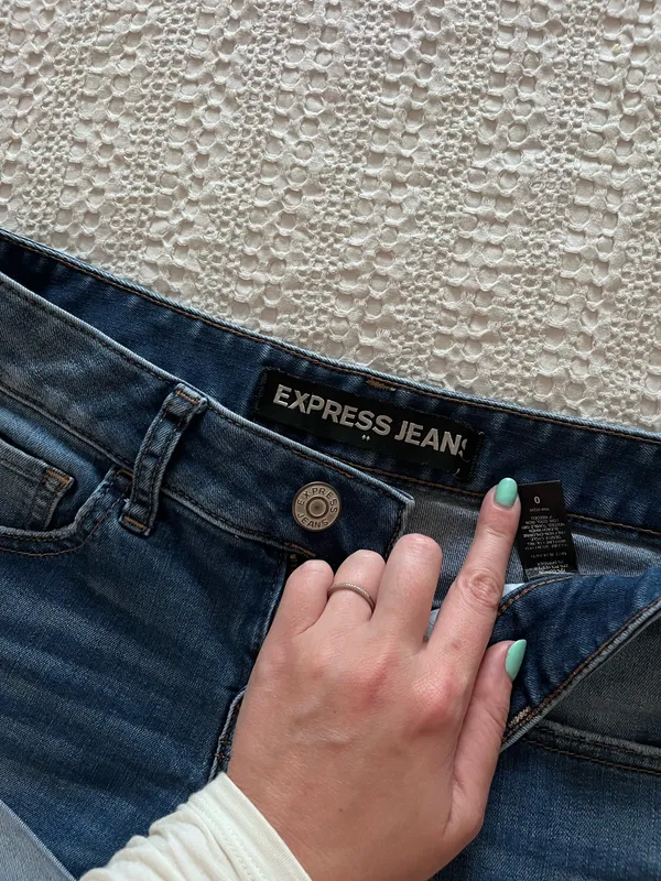 Express Denim Shorts - Image 2