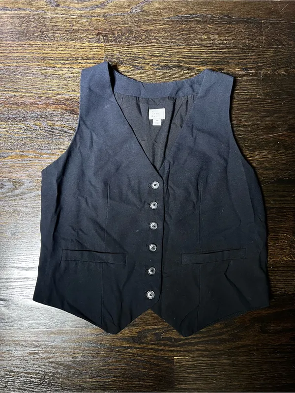 A New Day Black Button Front Vest Top Sleeveless Tailored Size Medium - Image 2
