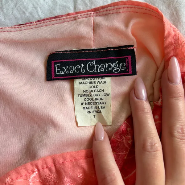 Exact change vintage pink floral skirt - Image 4