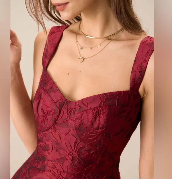 Rihoas Red Sweetheart Neck Jacquard Midi Dress - Image 2