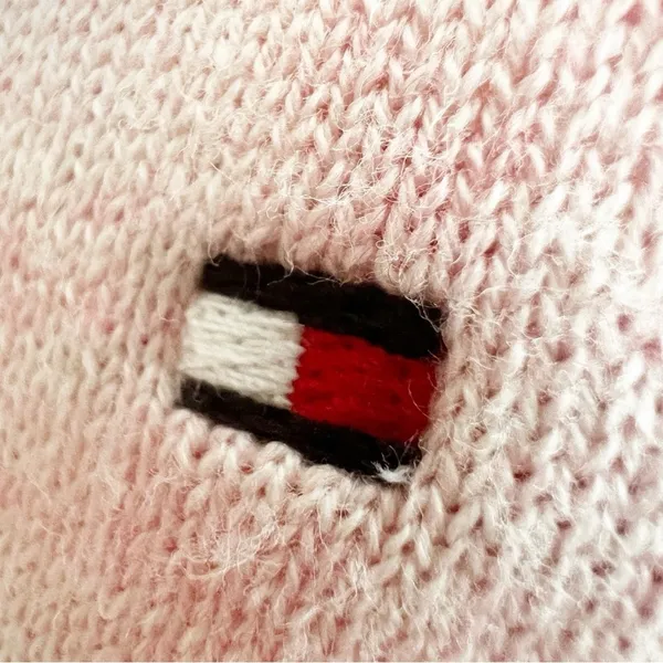 Tommy Hilfiger Sweater Light weight SMALL Pink V-Neck - Image 4