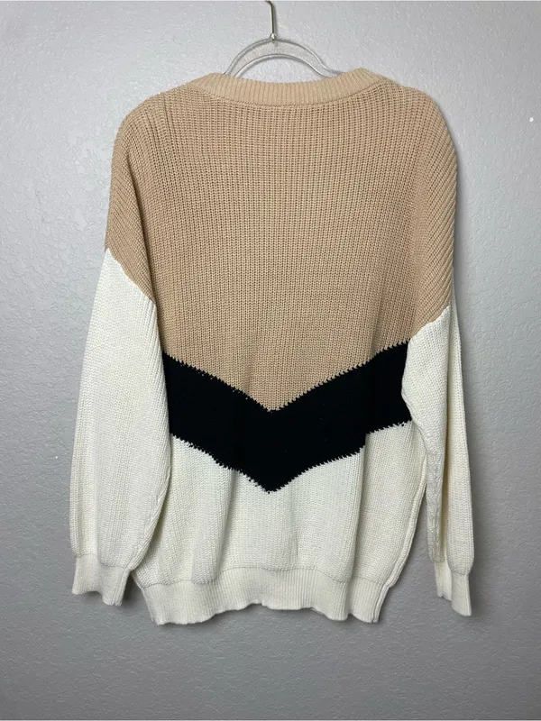 Neutral Colorblock Chevron Crewneck Sweater - Beige, Black & White Size L - Image 7