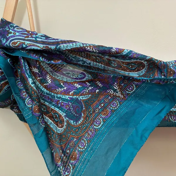 Vintage teal‎ purple paisley lightweight summer scarf movie flowy accessory - Image 4