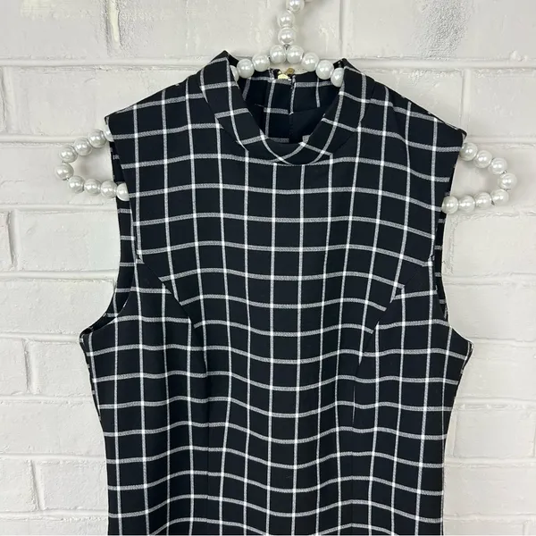 H&M Black Plaid Checked Grid Print Mini Dress Size 6 - Image 3