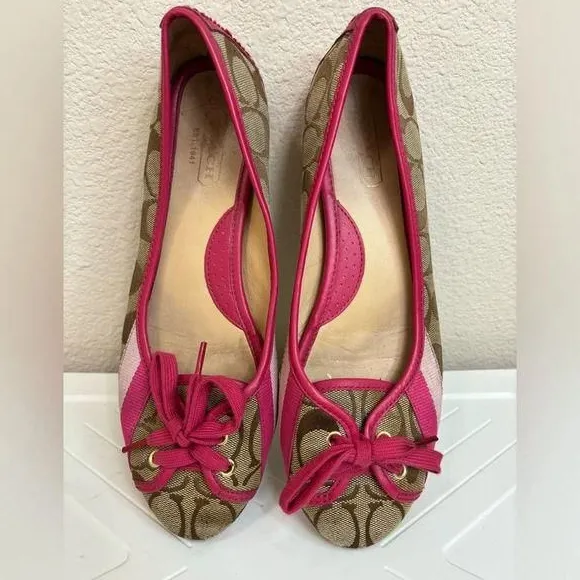 Coach Pink Janelle Signature Flats - Image 3
