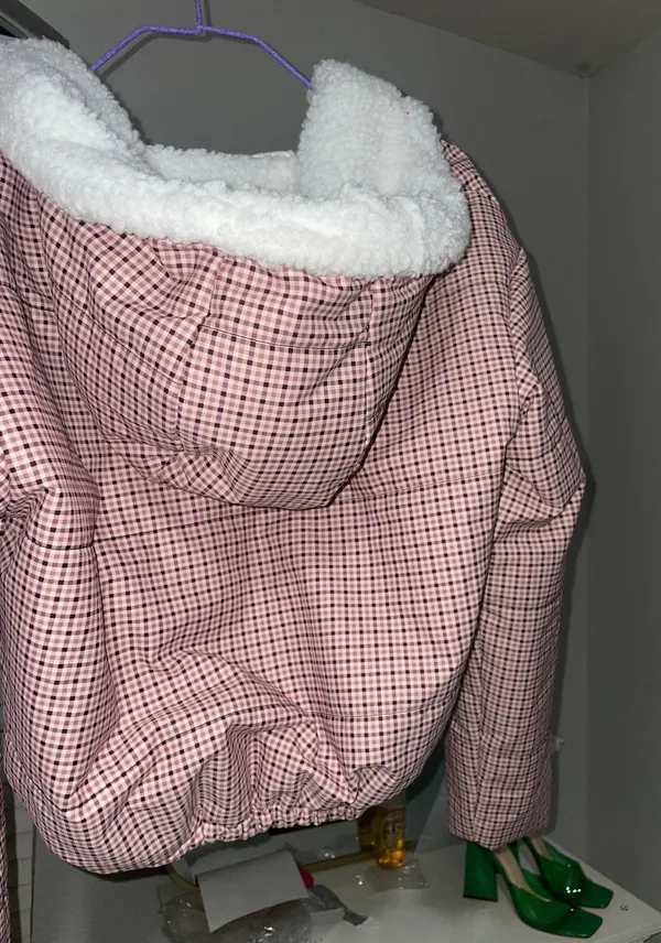 pink plaid puffer jacket Size M - Image 2