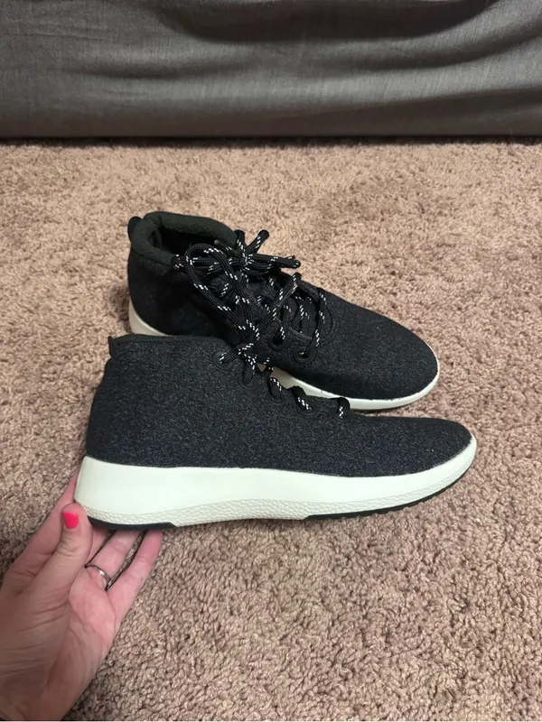 allbirds women’s Wool Sneakers in Black with White Sole - Image 2