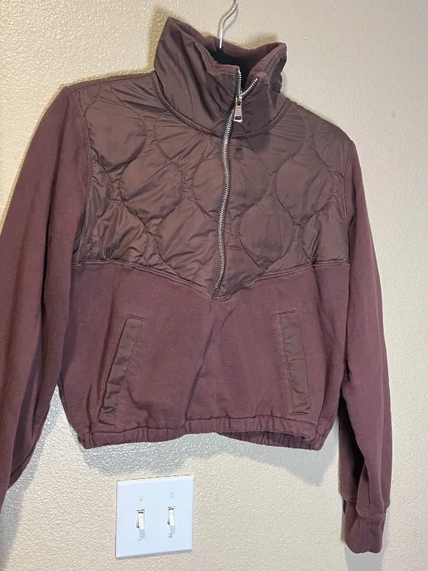 Abercrombie & Fitch Cropped‎ Casual Brown 3/4 zip up sweater size XS - Image 2