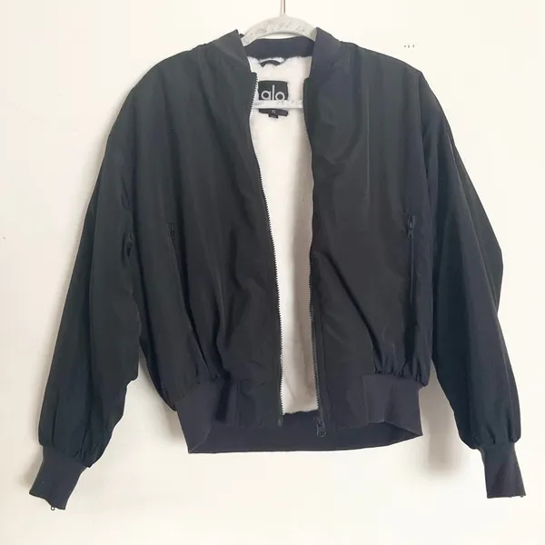 Alo Yoga Faux Fur Urbanite Bomber Jacket in Black/Ivory XS - Image 7