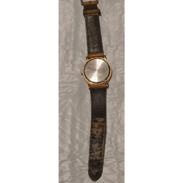 1994 Armitron Women's Watch Tweety Bird Warner Brothers Gold Analog Works - Image 2