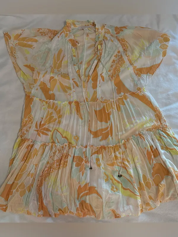 Olivaceous Good Karma Tiered Babydoll Boho Floral Mini Dress Size Medium - Image 4