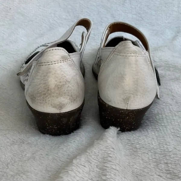 Mirel Leather Ballerina Flats Size 6.5 White - Image 5