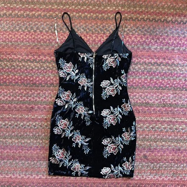 Privy Black Velvet Floral Embroidered Cami Dress - Image 5