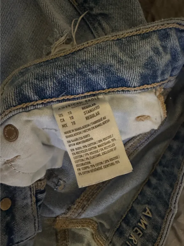 American Eagle Outfitters Jeans - Image 3
