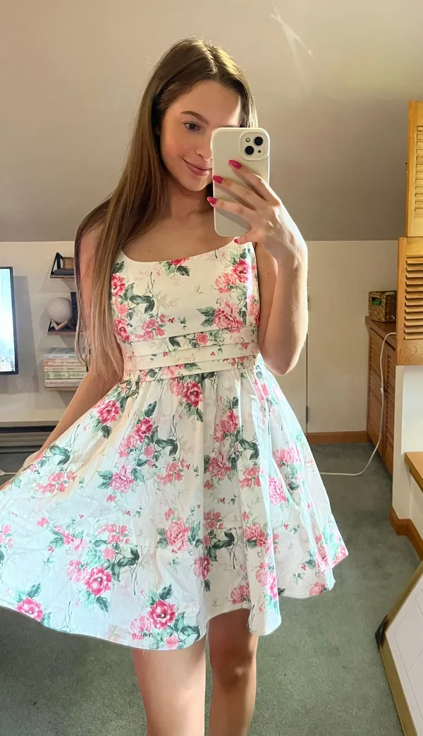 Francesca's Floral Dress - Image 3