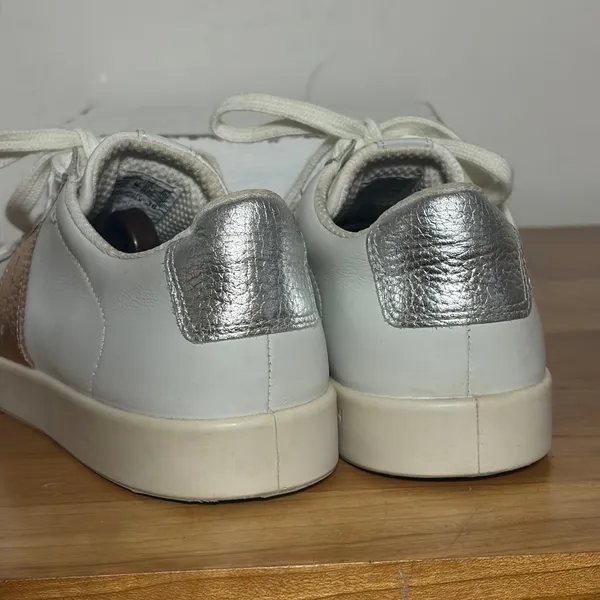 ECCO Soft 7 White Leather Metallic Rose Gold Silver Sneakers Size 38 7-7.5 - Image 6