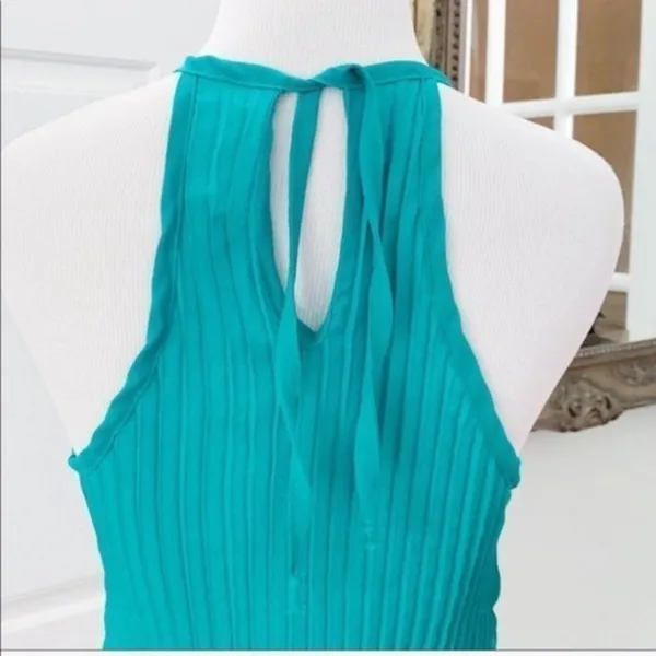 Halter Top Pleated Sheer Green Color Scoop Neck - Image 6