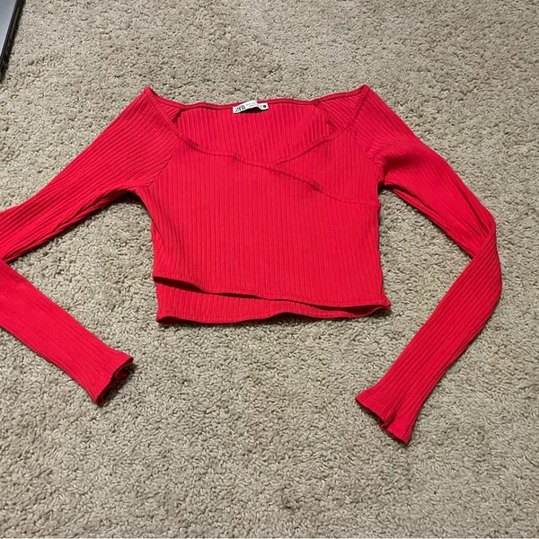 ZARA Red Long Sleeve cross wrap facade Top never worn - Image 2