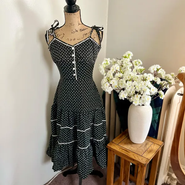 Vintage Black and white Gunne Sax style Prairie dress - Image 2