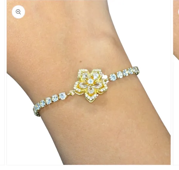Rotating Spinner Snowflake Bracelet – Crystal Gold - Image 6