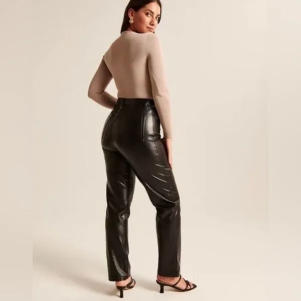Abercrombie and Fitch Curve Love Vegan Leather 90s Straight ultra high rise - Image 5