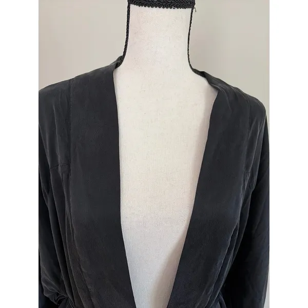 Lunya Black Washable Silk Long Sleeve Belted Lounge Robe Size XS/SM - Image 5