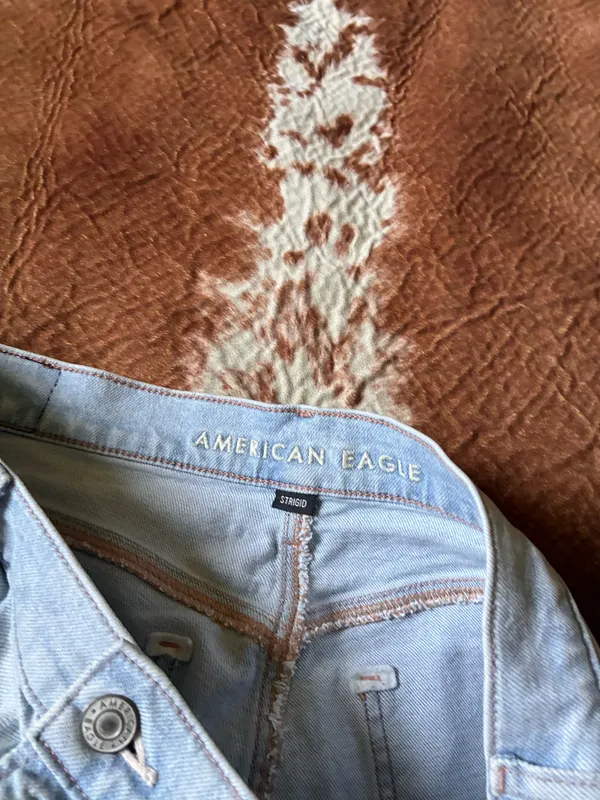 American Eagle strigid 90's Boyfriend shorts size 10 - Image 6