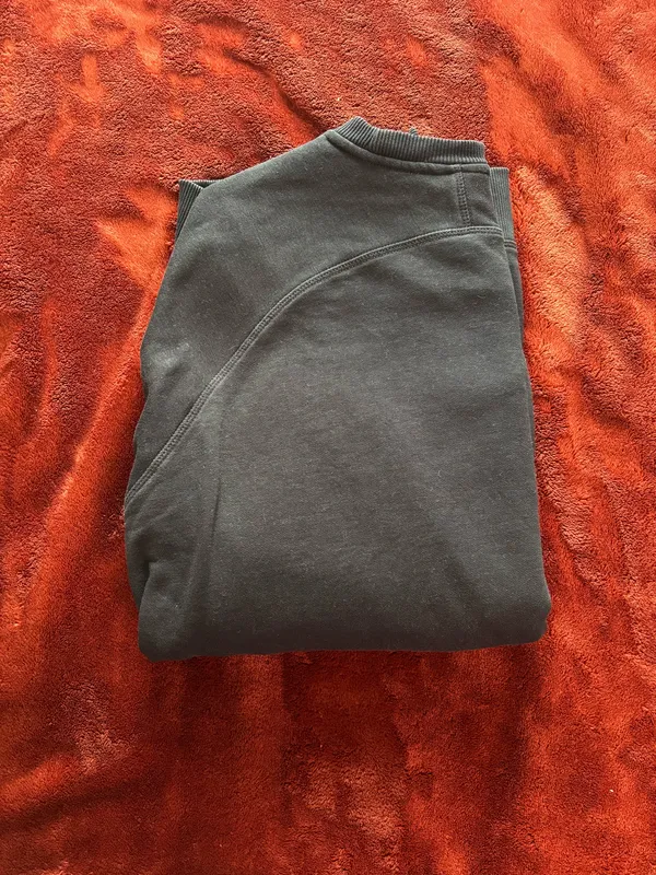 Gymshark Sweatshirt - Image 3