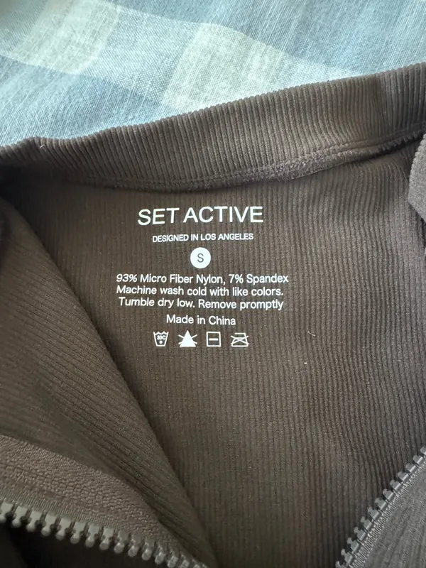SET Active Sculptflex cropped jacket in Espresso Brown - Image 3
