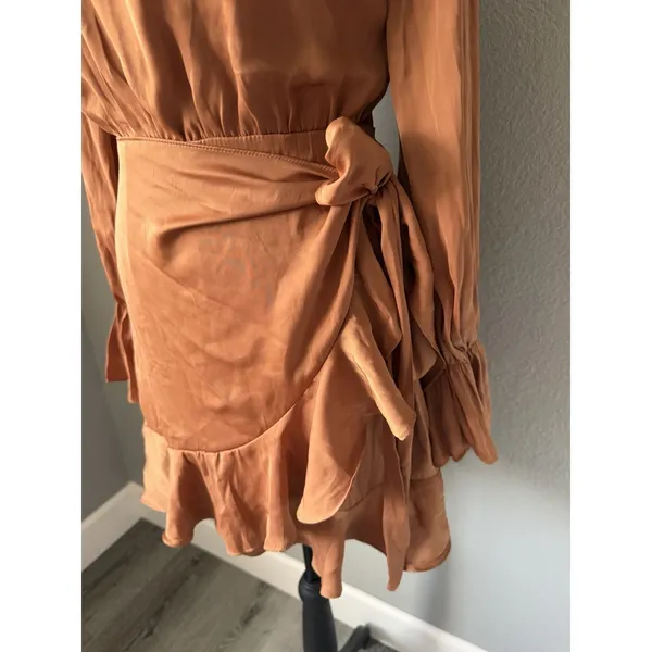 Here Comes The Sun Satin Wrap Mini Dress Tan Open Back Ruffle Long Sleeve XS NWT - Image 4