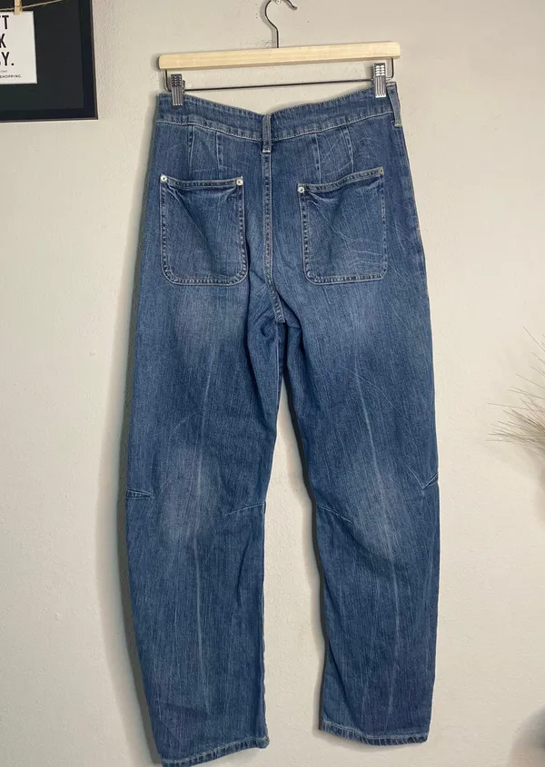 Pilcro Jeans Ultra High-Rise Darted Relaxed Denim Size 26 - Image 5