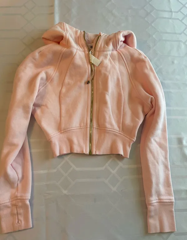 Lululemon Scuba Cropped Full-Zip Pink - Image 3