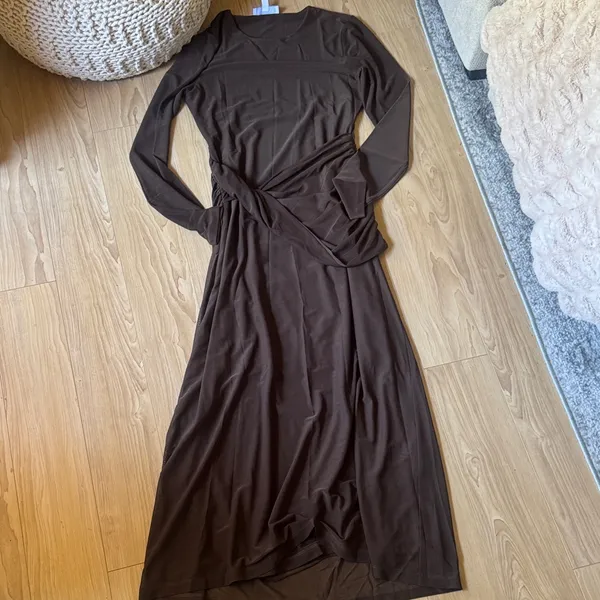 Witchery Mesh Twist Front Dress Brown - Image 2
