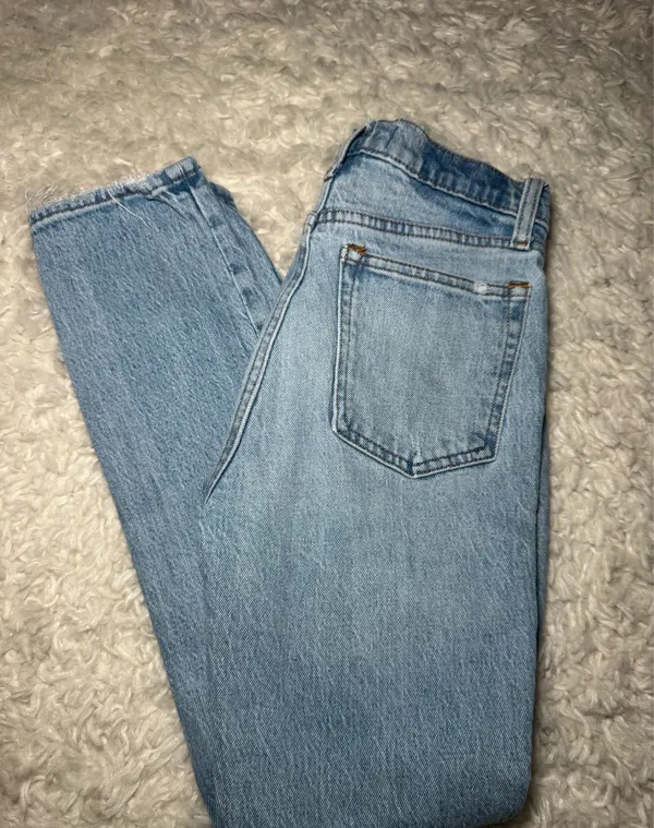 Abercrombie jeans - Image 2