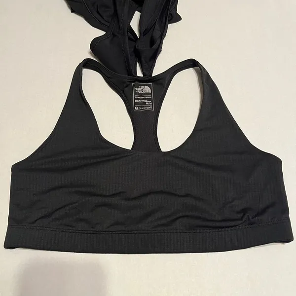 The North Face sports bra and‎ tank double layer women's size medium FlashDry - Image 9