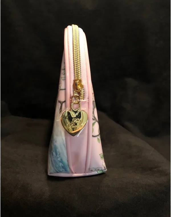 Estée Lauder Too Faced Cosmetics Bag - Image 3
