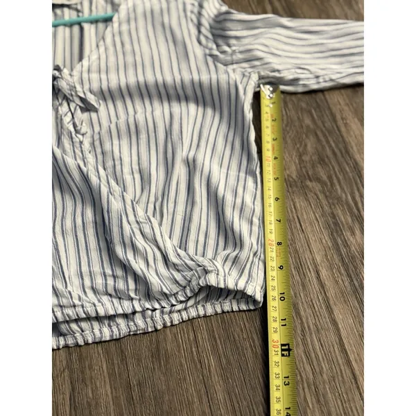 Hollister Coastal Striped Stripe Long Sleeve‎ Cross Over Crop Top Women's Size S - Image 9