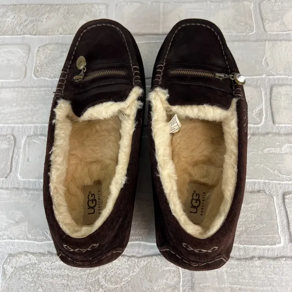 UGG Ansley Moccasin Slippers Womens 10 Brown Suede Shearling Fur Lined Zip Charm - Image 6