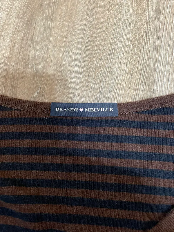 Brandy Melville long sleeve - Image 2