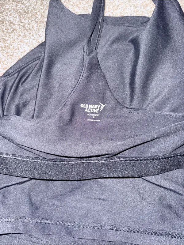 Old Navy Black Cropped Tank Top - Image 5