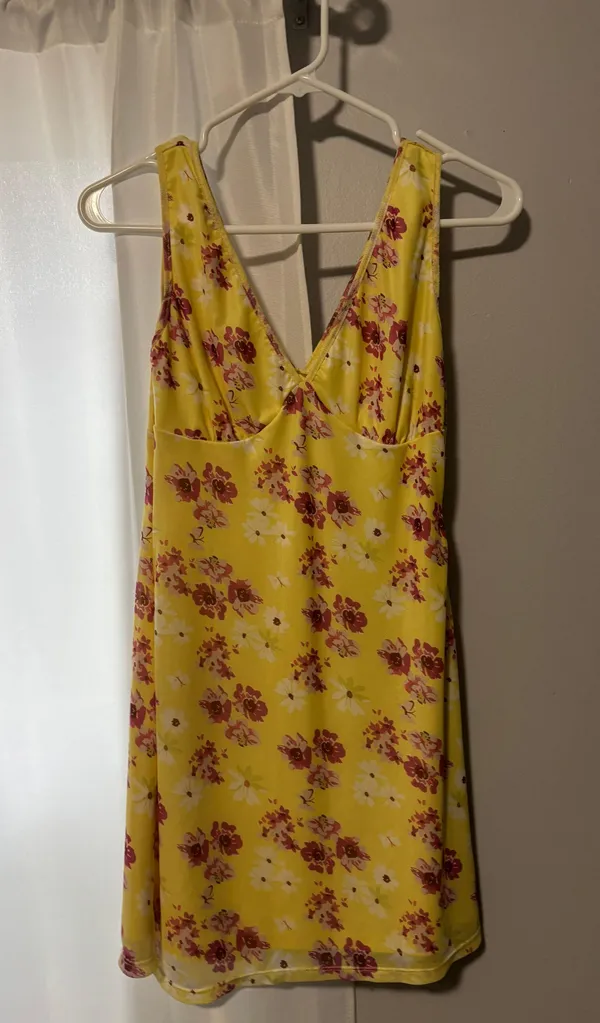 Summer Dress Yellow - Image 2