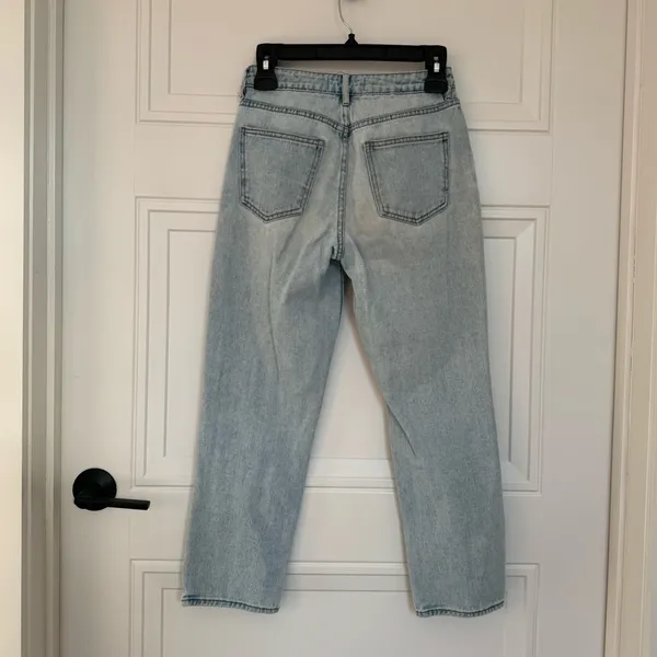 PacSun Lightwash Mom Jeans - Image 2