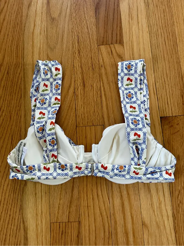 NWT Dippin’ Daisys Bikini Set in Palermo Print size Small - Image 14