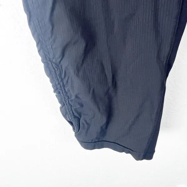 LULULEMON Black Dance Studio Secure Pockets Drawstring Waist Crop Pants Size 8 - Image 9