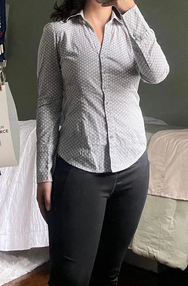 Light Colored Button Down Work Blouse XS - Image 3