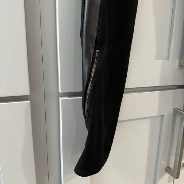 Athleta Luxe Ponte‎ Legging with Faux Leather Trim XSP - Image 6