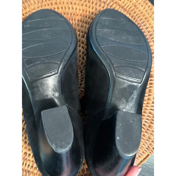 Van Eli Womens Black‎ Suede Scalloped Ankle Booties Block Heel Size 9W - Image 8